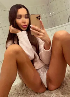  Дуняша, 22, 